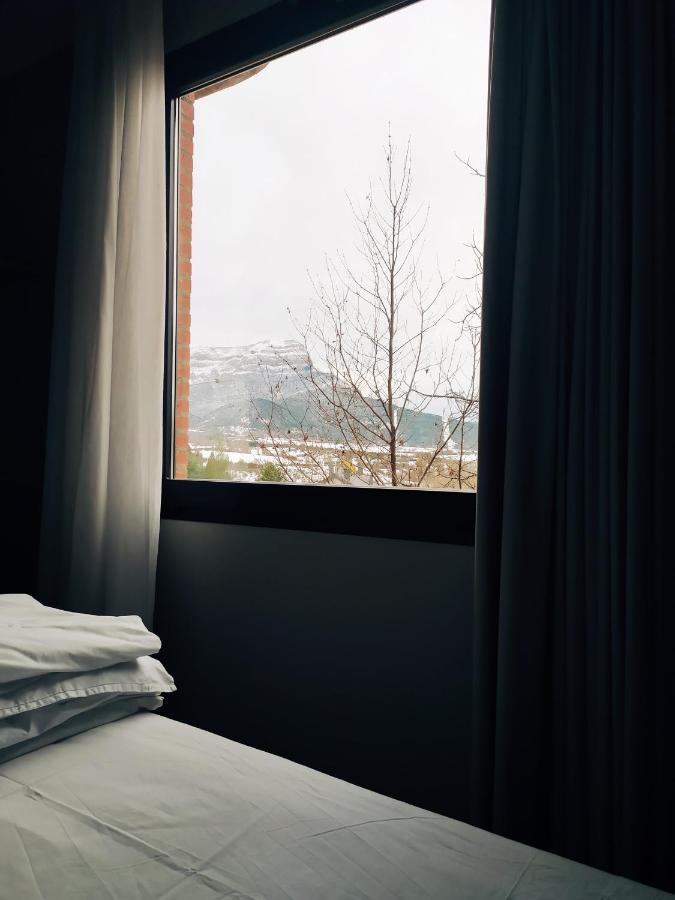Habital Suites ฮากา ภายนอก รูปภาพ