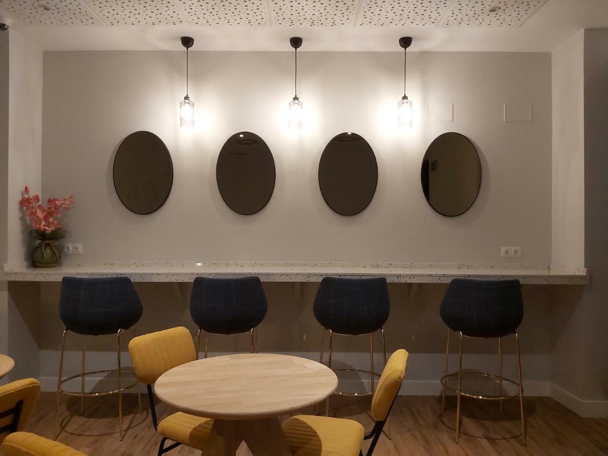 Habital Suites ฮากา ภายนอก รูปภาพ
