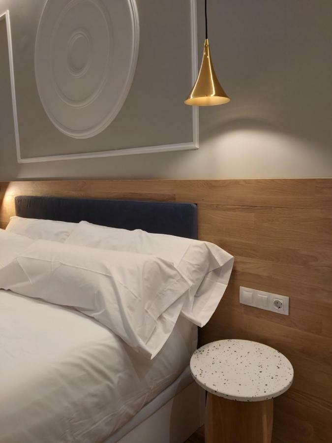 Habital Suites ฮากา ภายนอก รูปภาพ