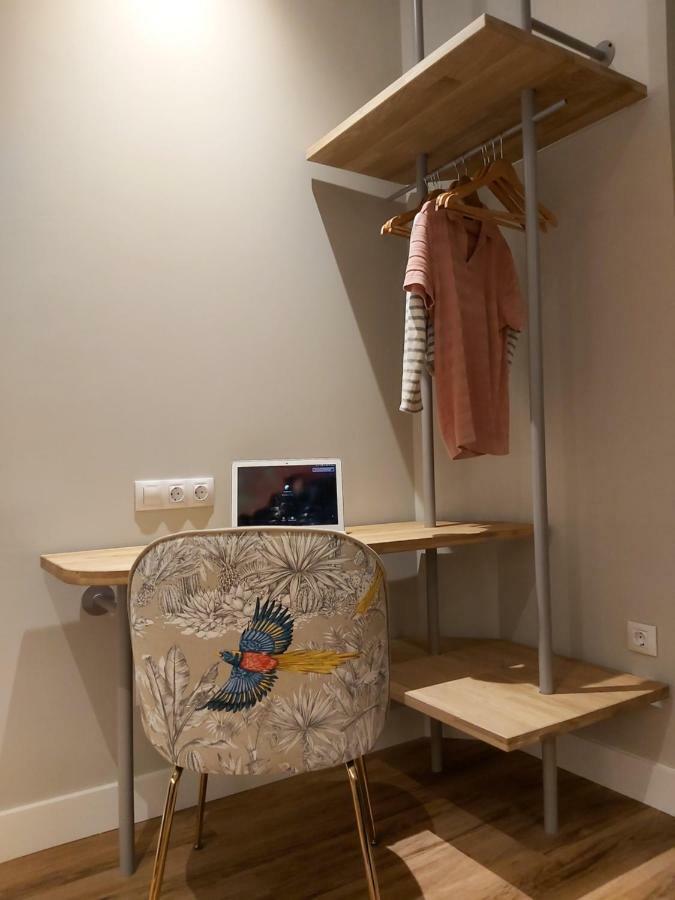 Habital Suites ฮากา ภายนอก รูปภาพ