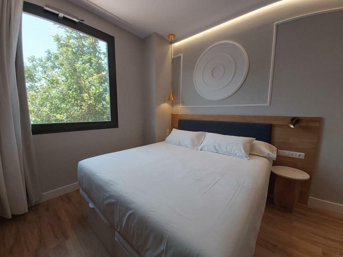Habital Suites ฮากา ภายนอก รูปภาพ
