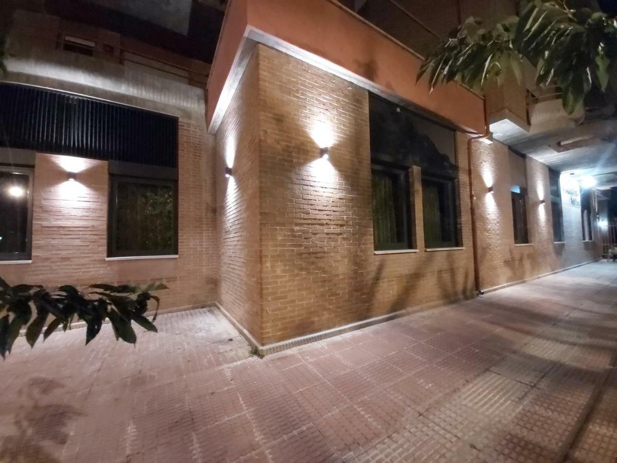 Habital Suites ฮากา ภายนอก รูปภาพ